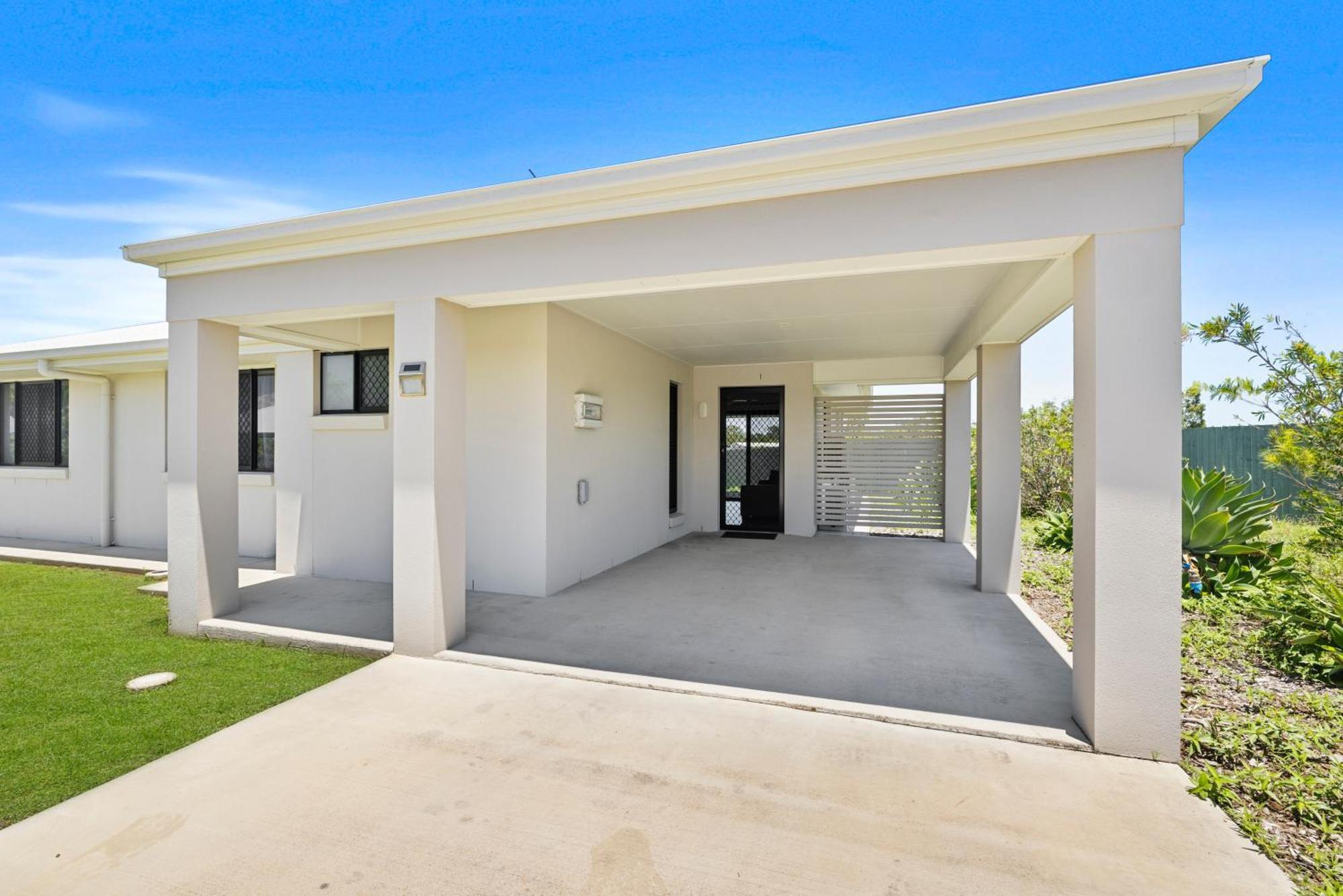 Casa Nostra Motel Rockhampton Exterior photo