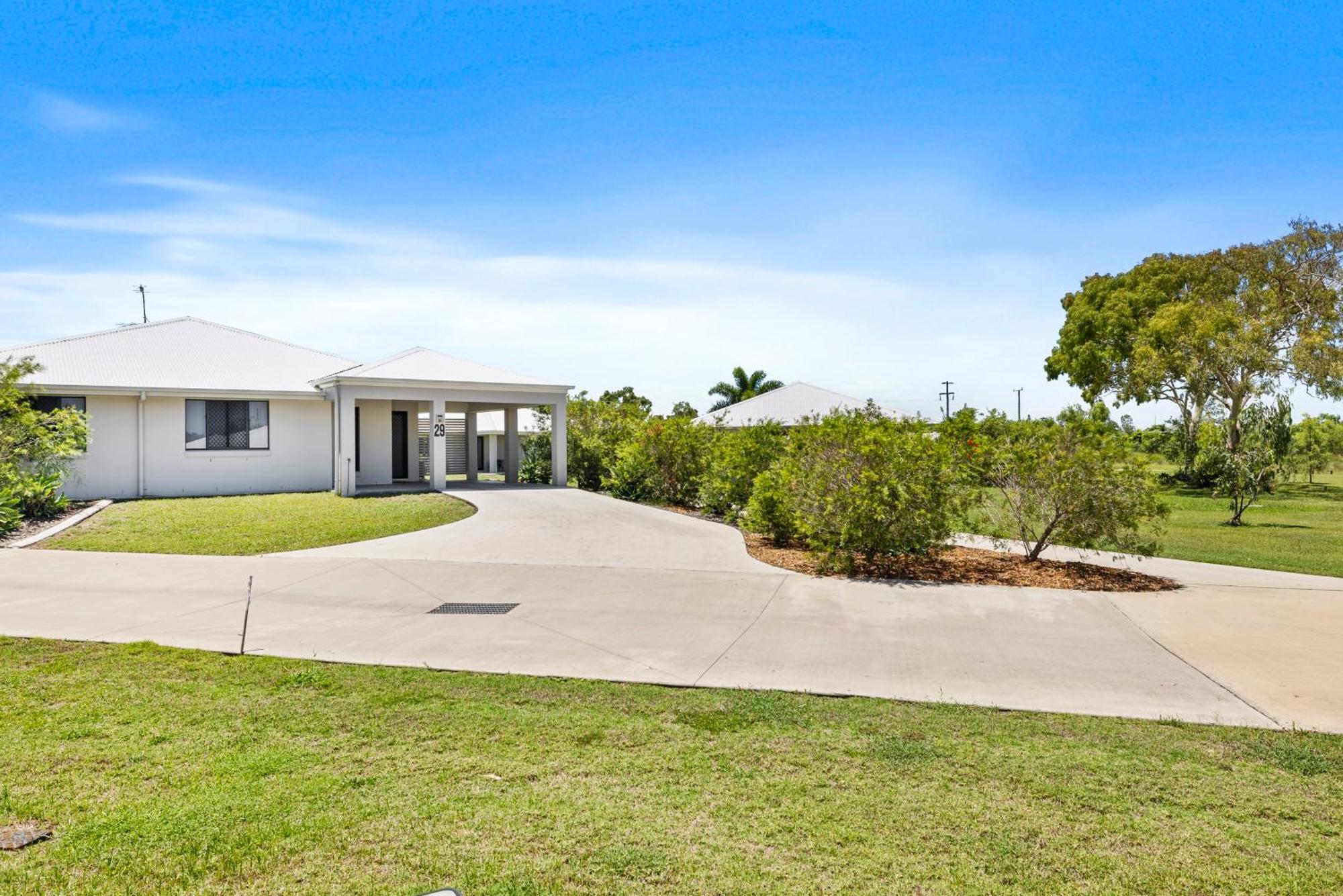 Casa Nostra Motel Rockhampton Exterior photo