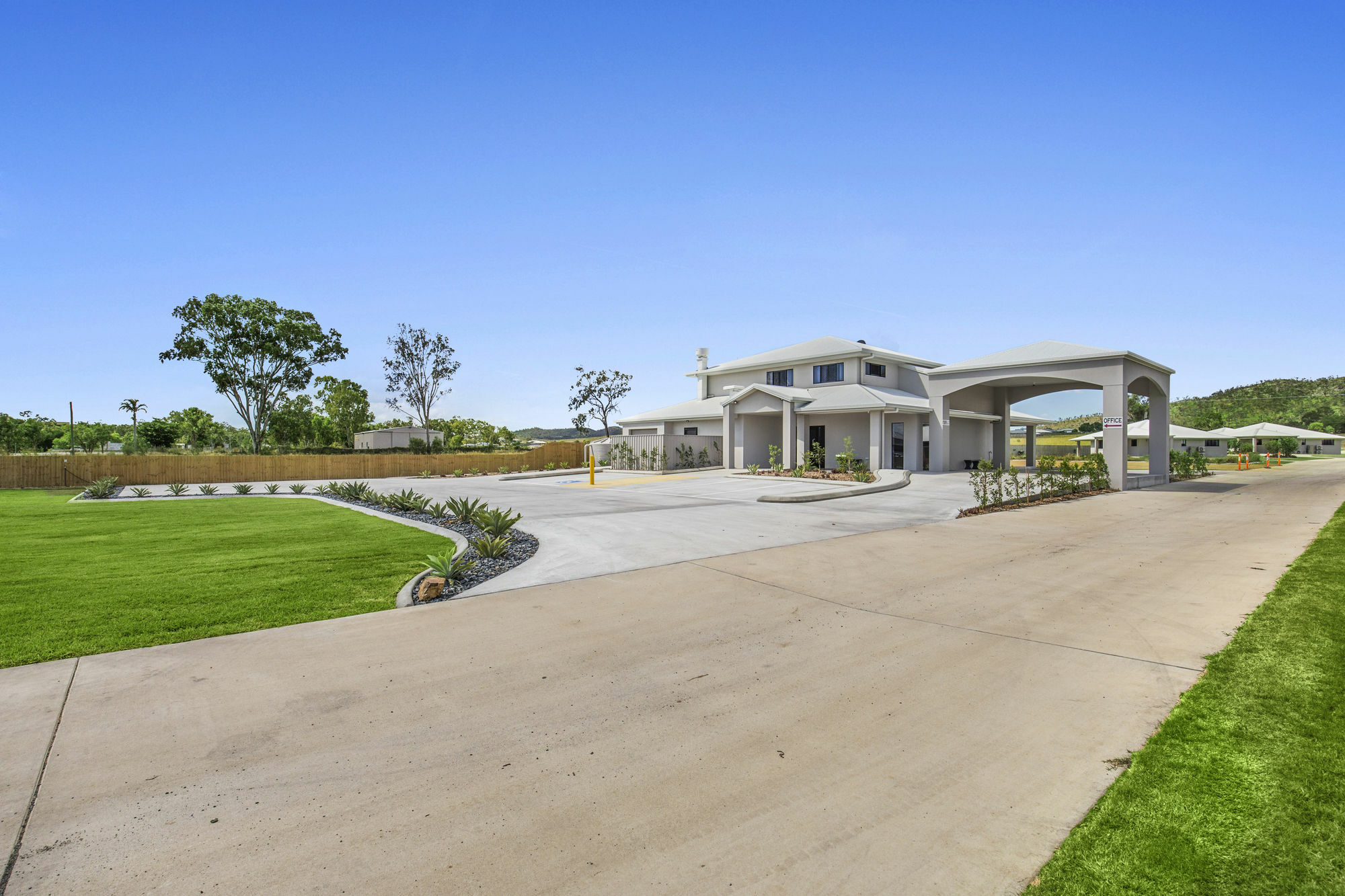 Casa Nostra Motel Rockhampton Exterior photo